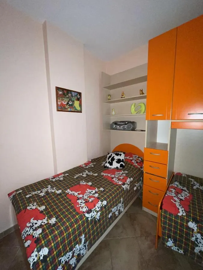 Apartment Ferienwohnung Jess Beach House Durrës